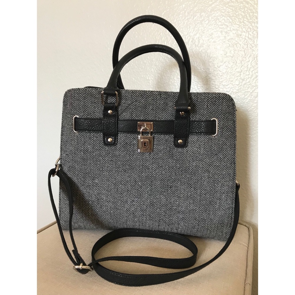 Black and white bag